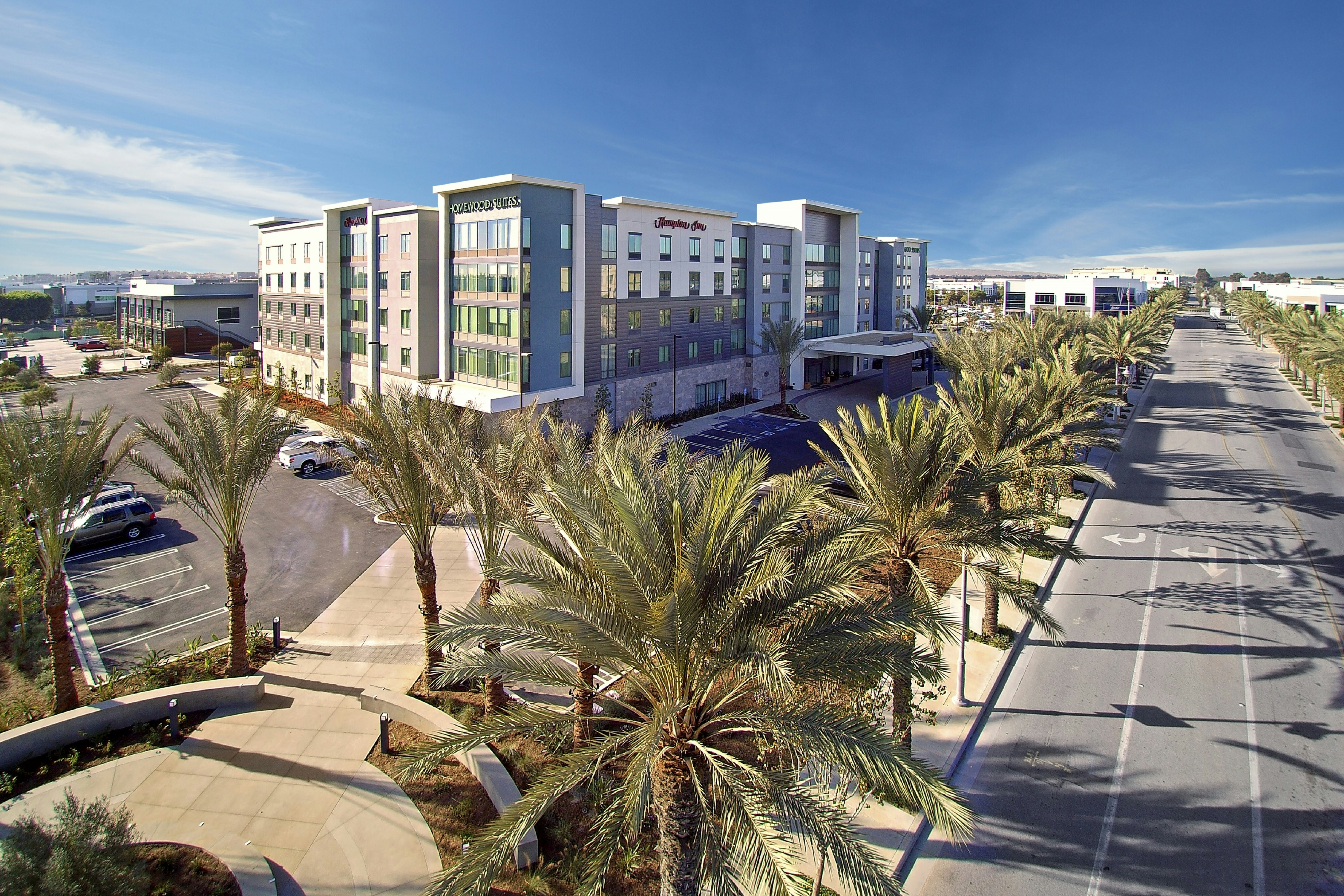Hampton Inn Long Beach Airport 64/67