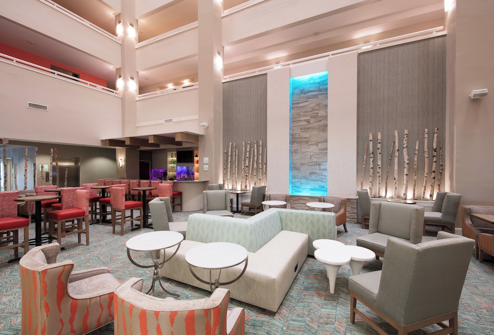Holiday Inn Hotel And Suites Lake City 35/42