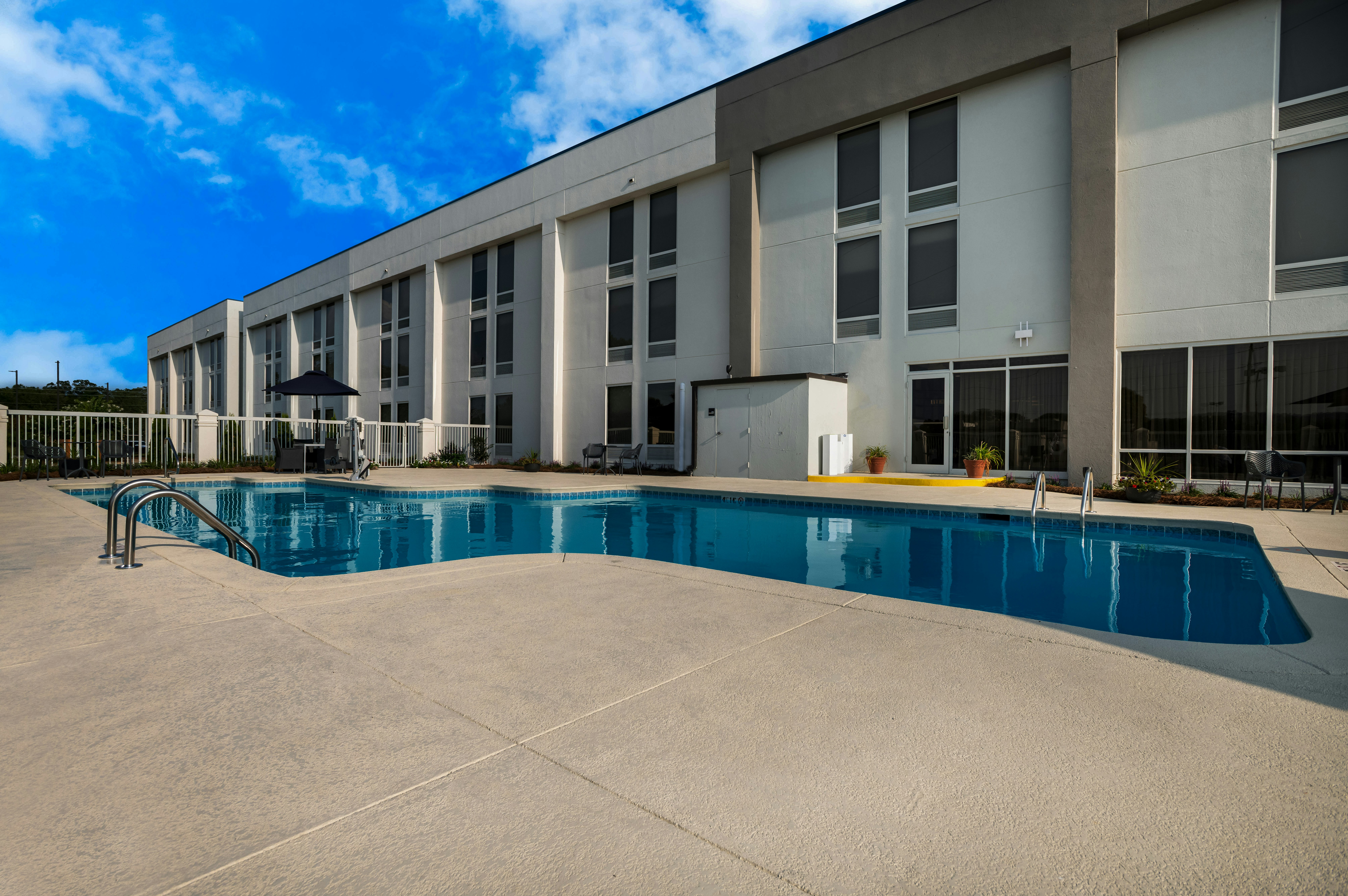 Hampton Inn Gadsden 6/56