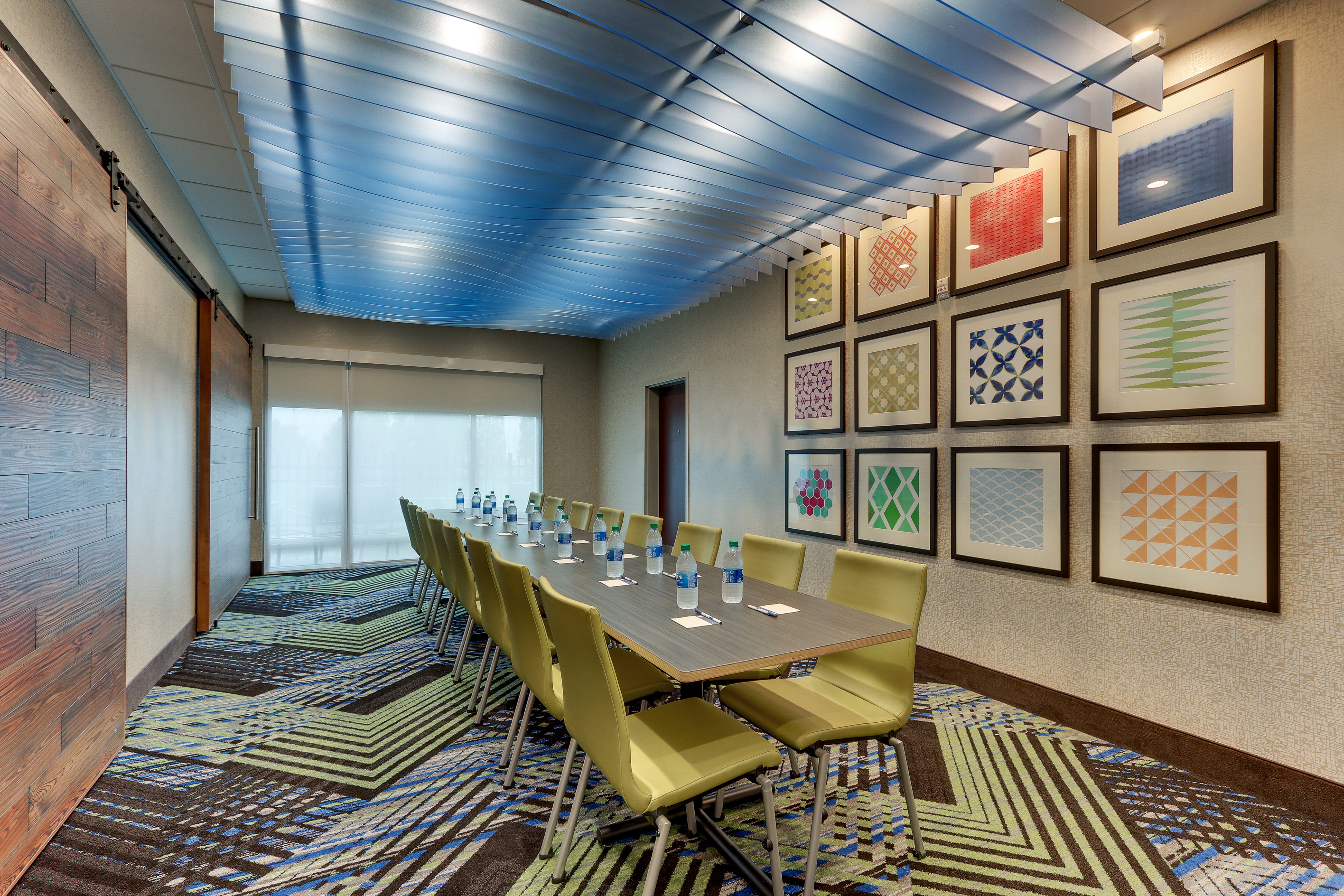Holiday Inn Express and Suites Saugerties - Hudson Valley 56/61