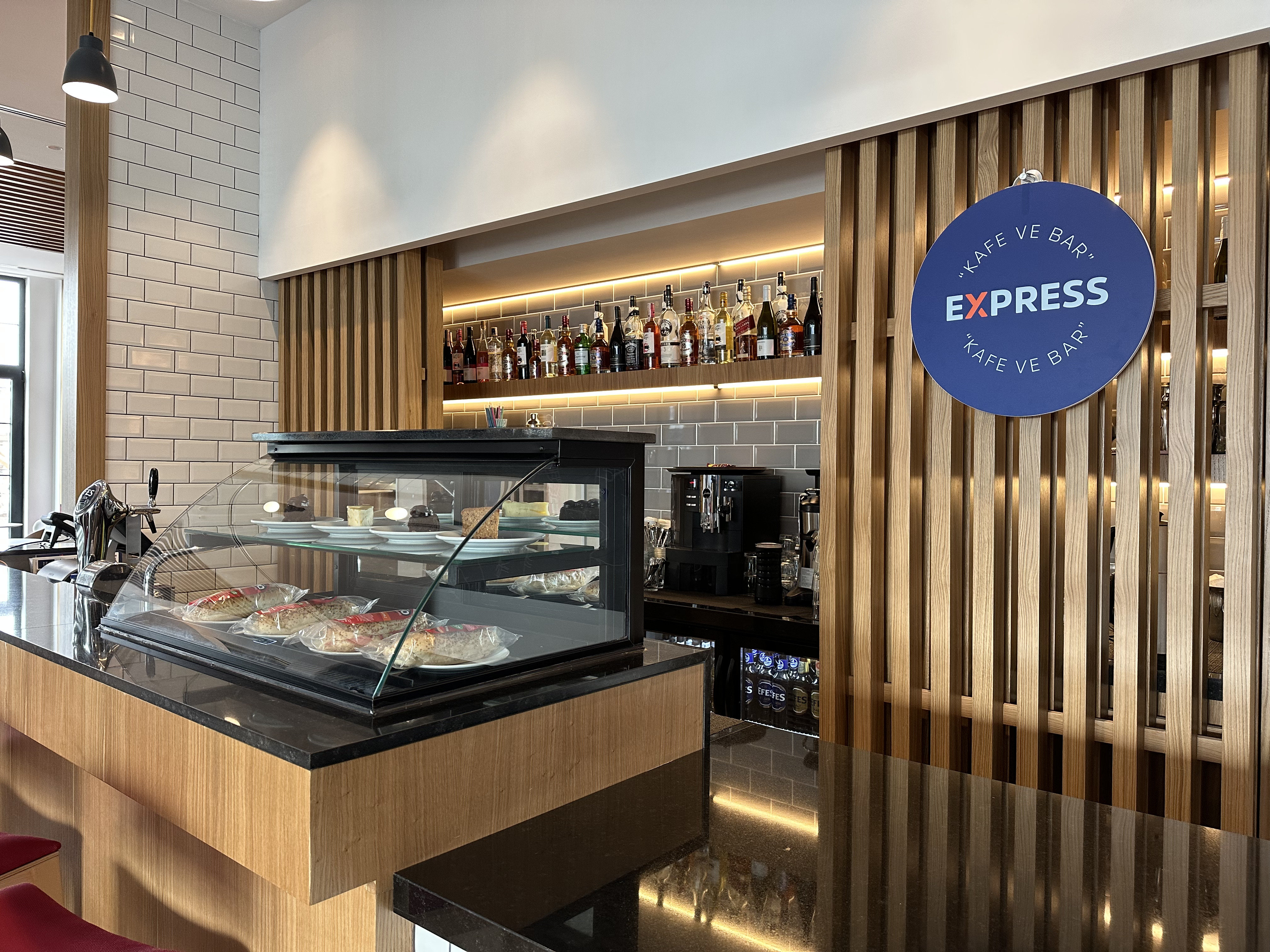 Holiday Inn Express Ankara - Airport 13/44