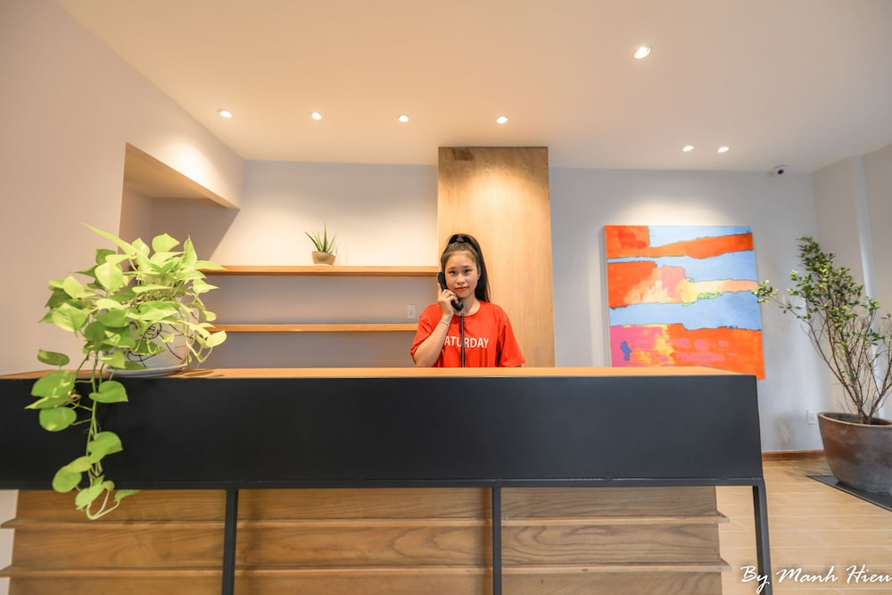 Mojzo Inn Boutique 6/50