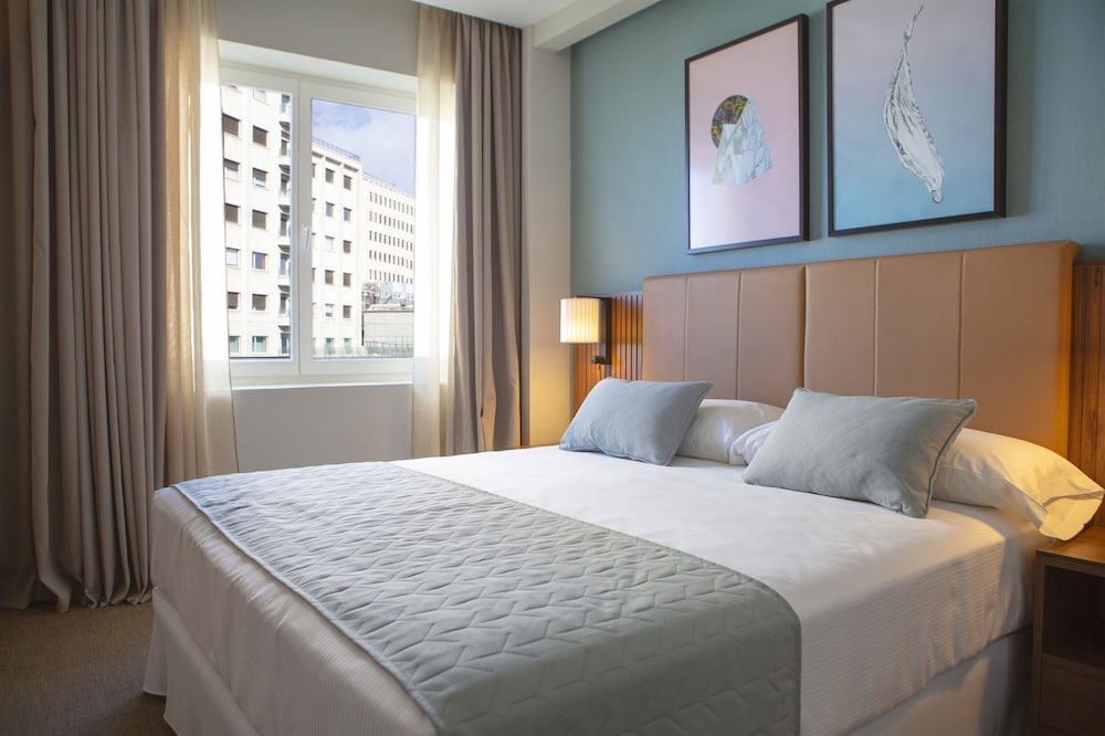 Deluxe Superior King Terrace