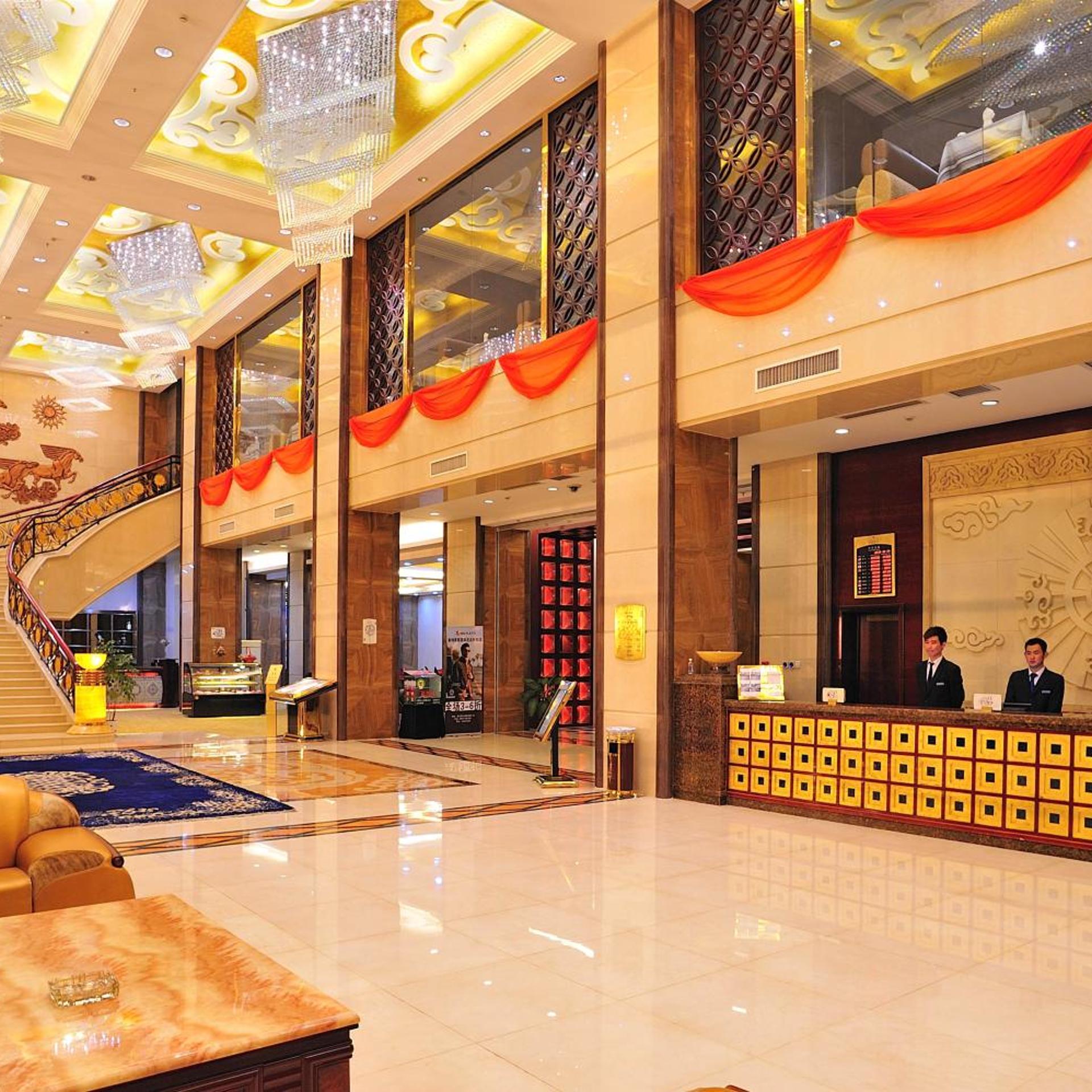 Uiles Hotel 3/45