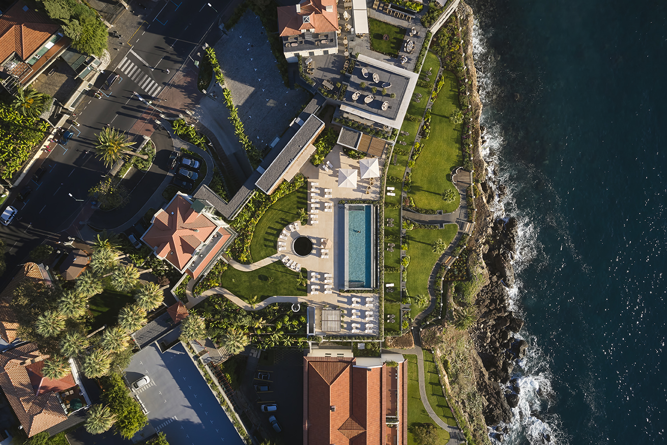 Les Suites At The Cliff Bay 28/34