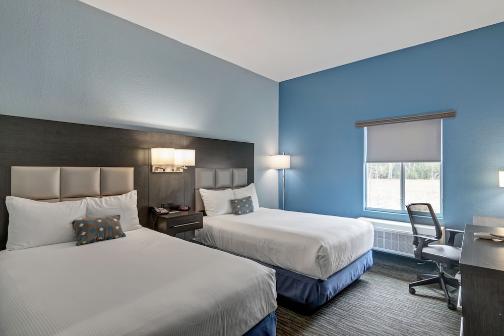 Iris Garden Inn 12/54