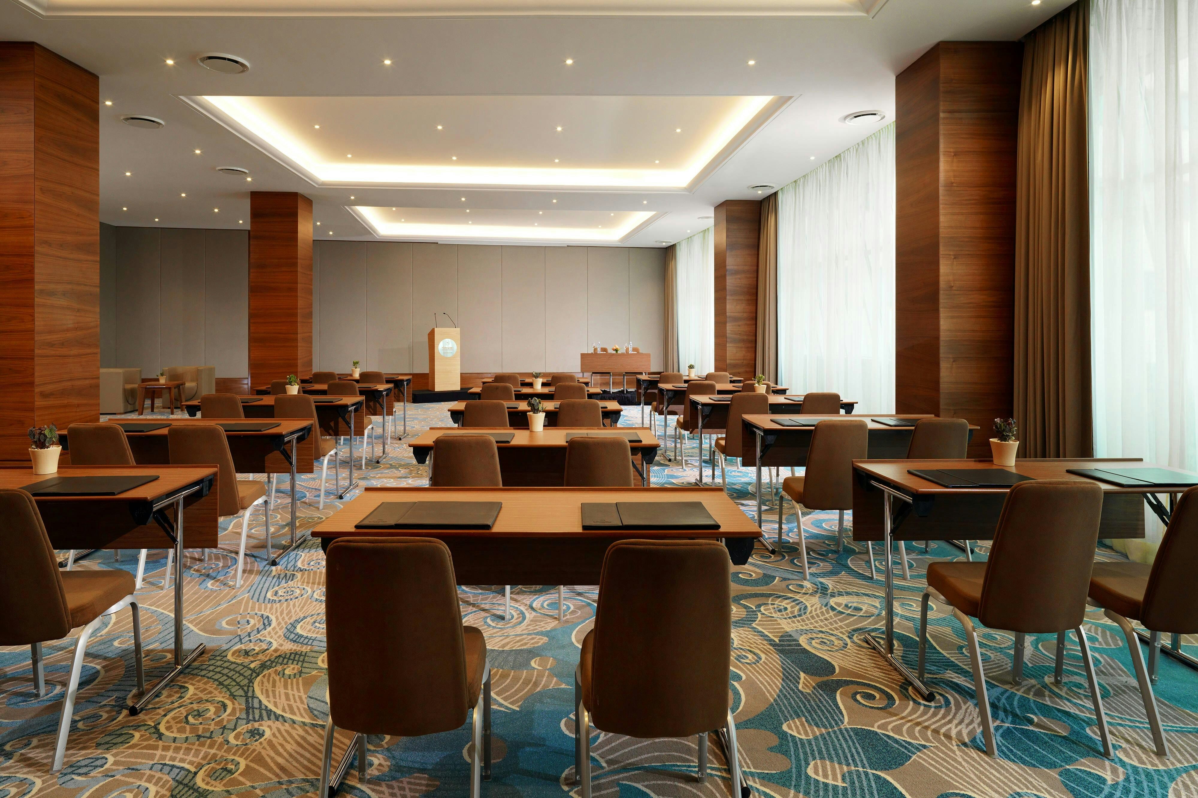 Sheraton Club Des Pins Resort 28/36