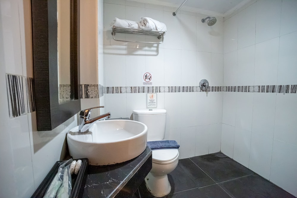 Parkside Star Hotel Waena 20/21