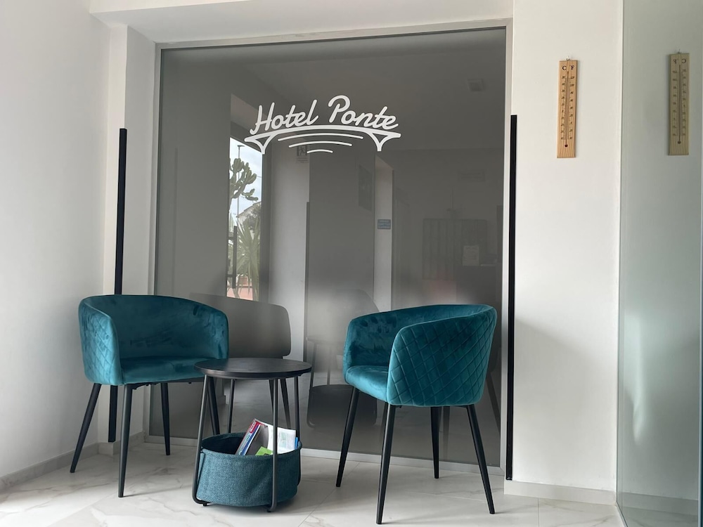 Hotel Ponte 9/50