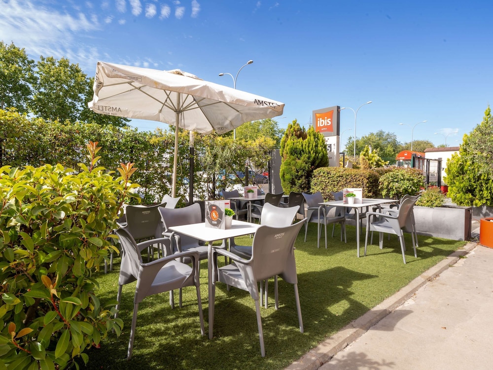 Ibis Madrid Alcorcon Tresaguas 38/44