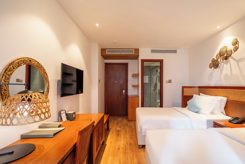 Executive, Twin Beds, A&Em Art Hotel 4/10