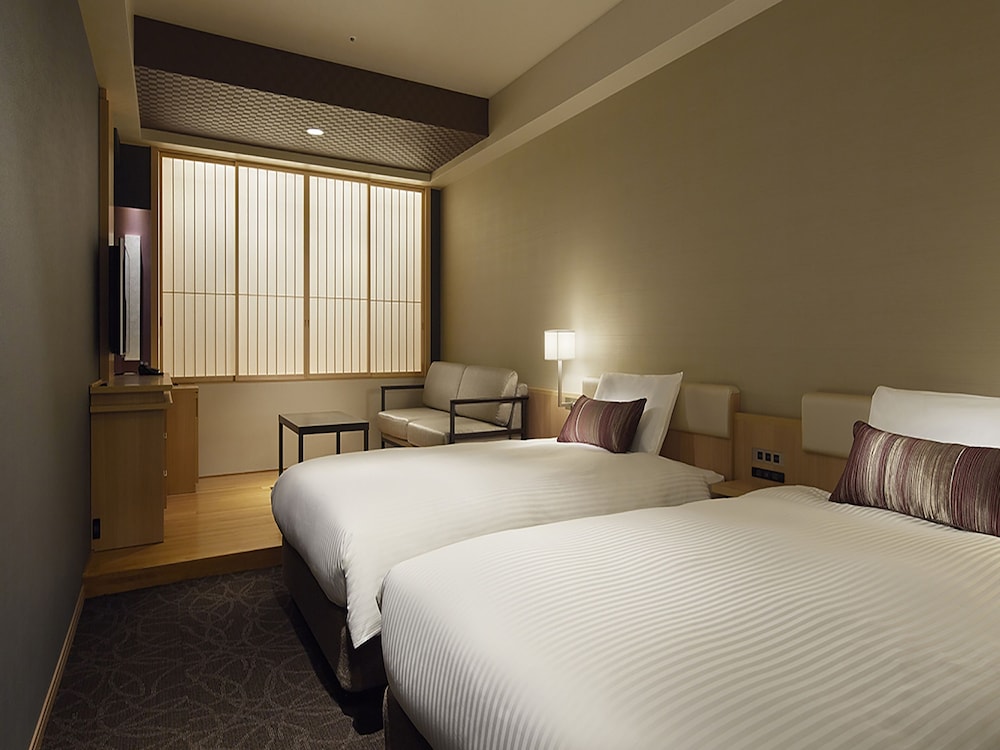 Mitsui Garden Hotel Kyoto Shinmachi Bettei 24/70