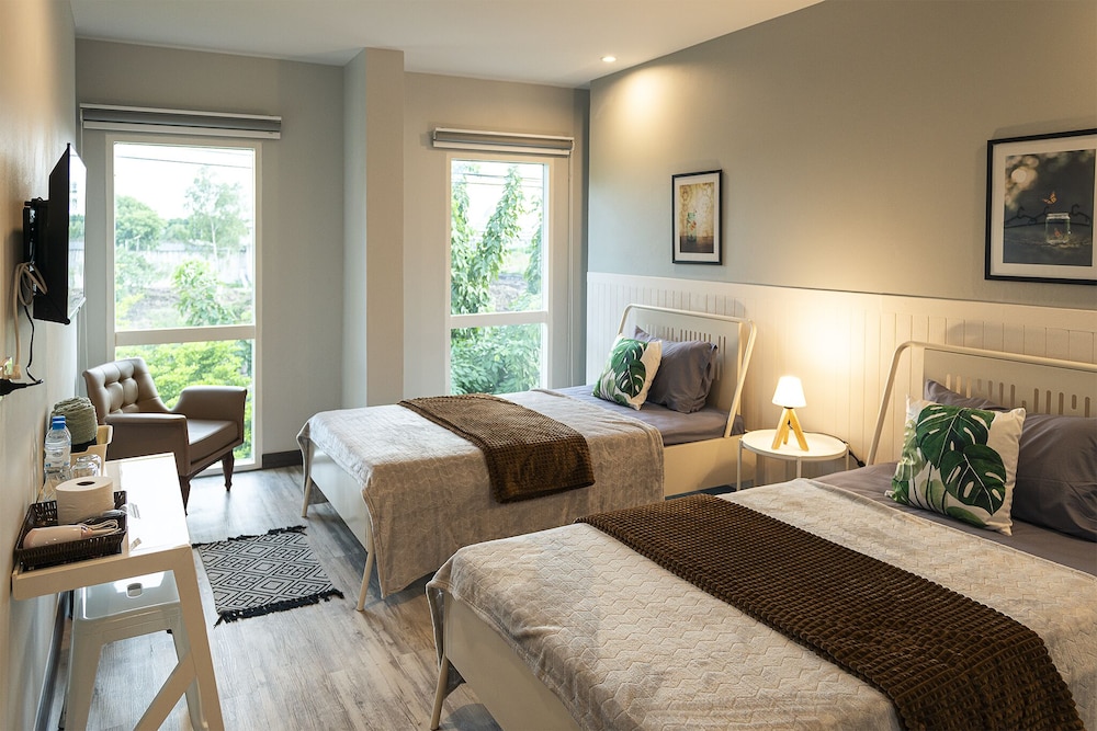 STANDARD, TWIN BEDS