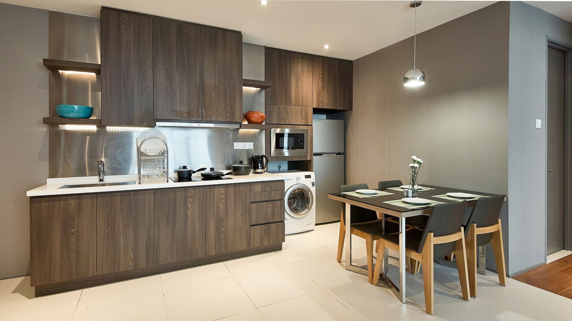 2 BEDROOMS, APARTMENT, EXECUTIVE