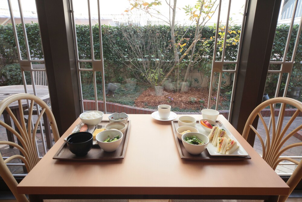 Shin Osaka Station Hotel Honkan 27/55