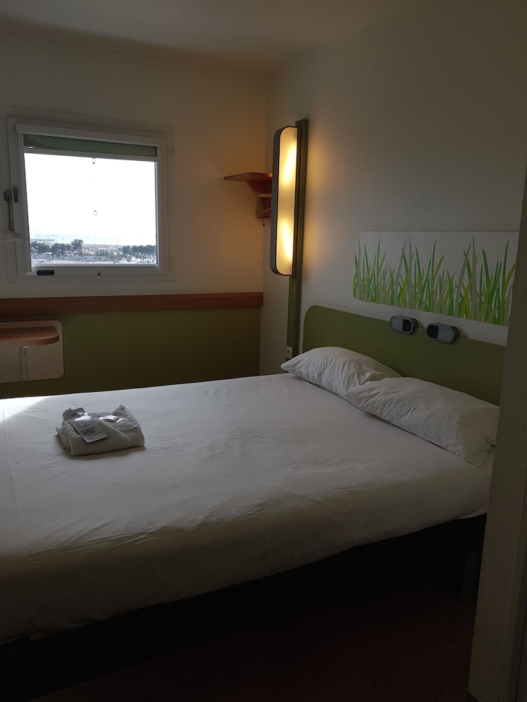Ibis Budget Marseille L Estaque 35/72