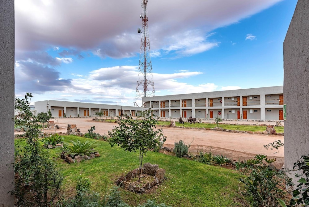 Pofadder Inn by Country Hotels 36/45