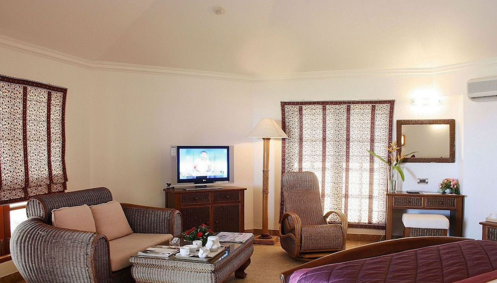 CHARIOT BEACH RESORT 29/50