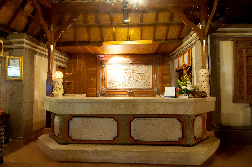 Kusnadi Hotel 7/50