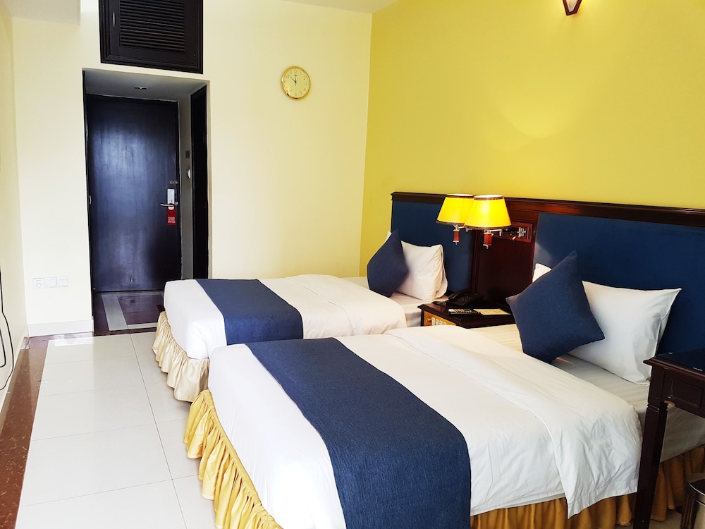 HOTEL VALLEY GARDEN 17/67