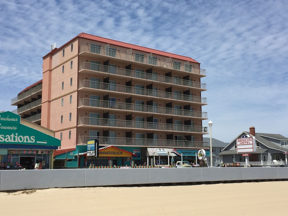 Americana Hotel Oceanfront 4/68