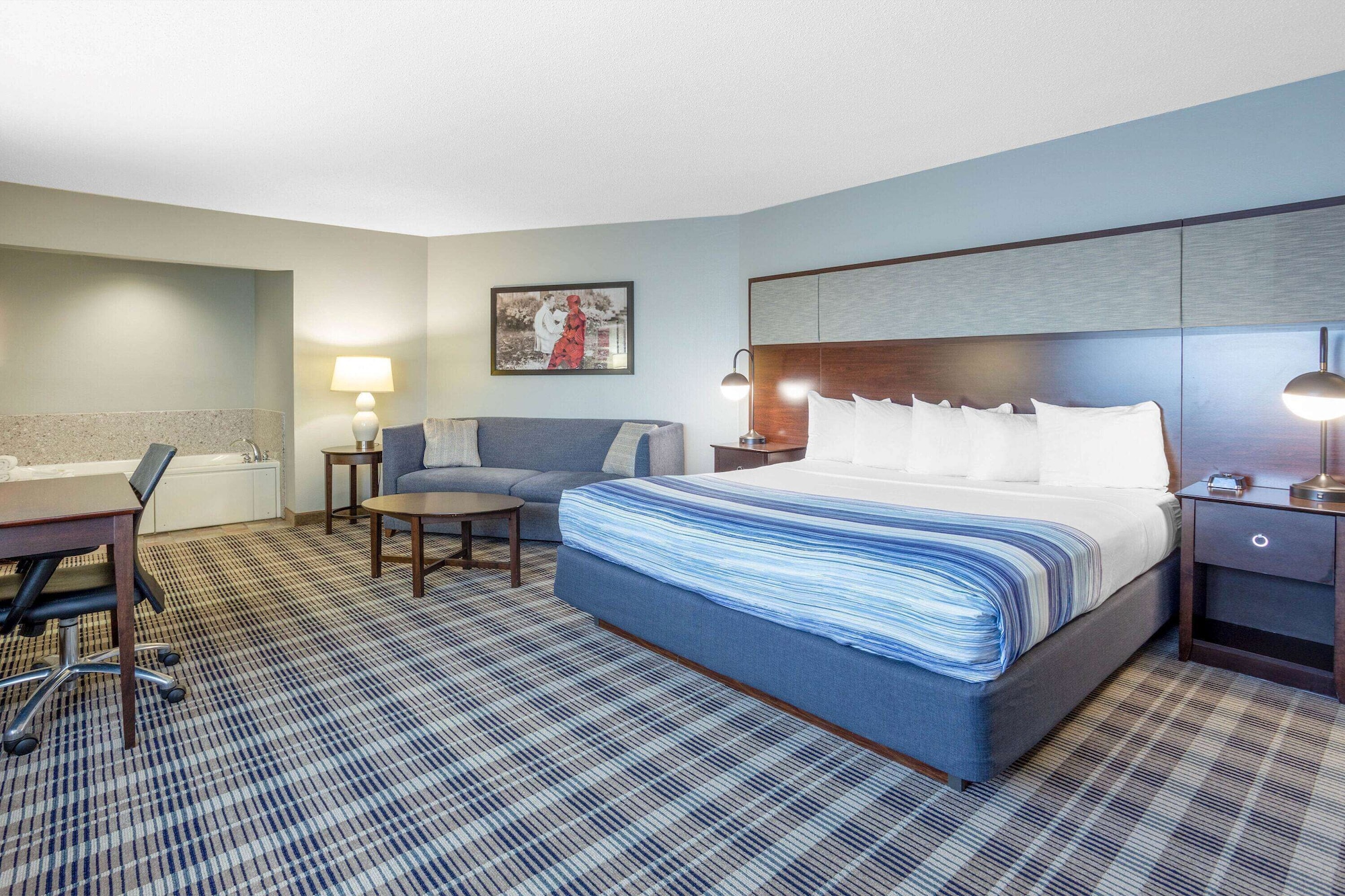 Grand, Master, Studio, Suite, King Bed