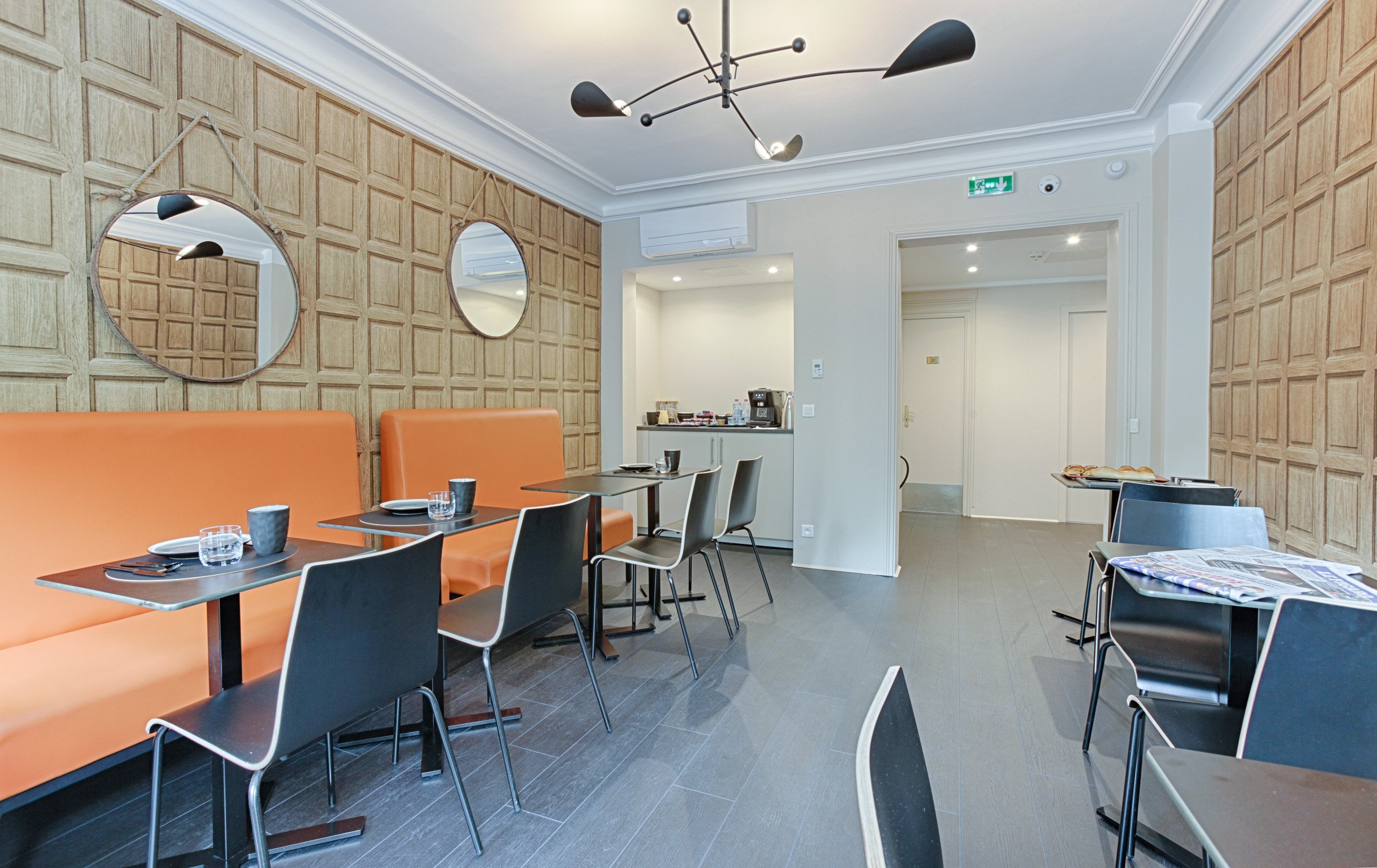 Hotel Avama Prony 45/53