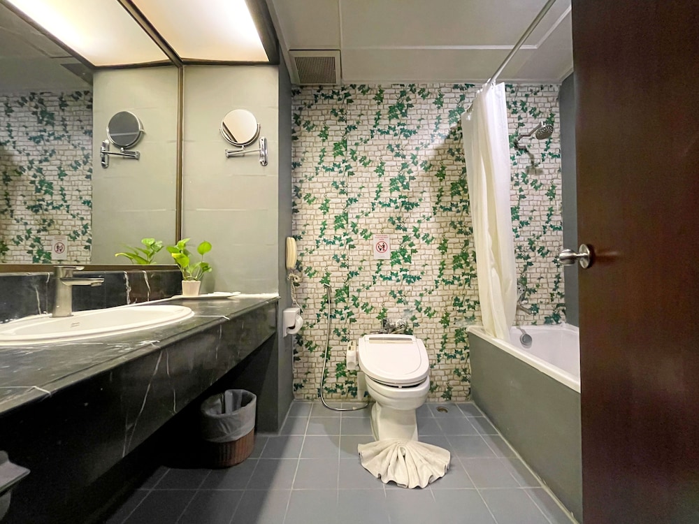 Arawana Regency Park Sukhumvit Ex Aspira Grand Regency Sukhumvit 73/73
