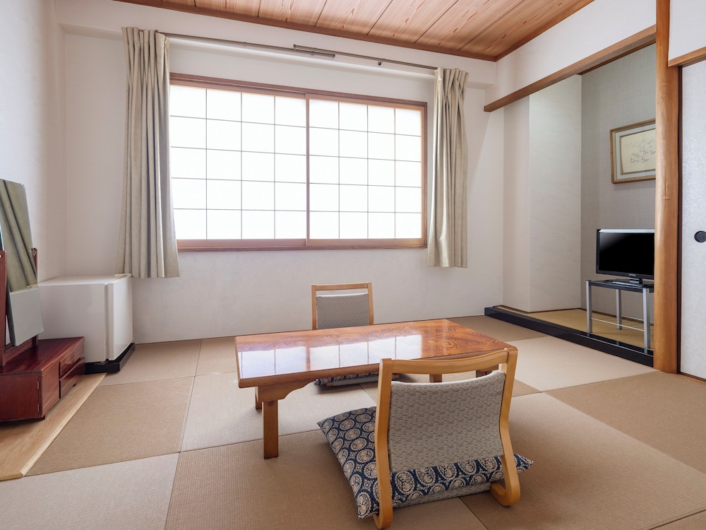 Matsuura City Hotel 31/40
