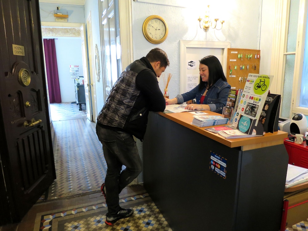 Hostal Balmes Centro 4/50