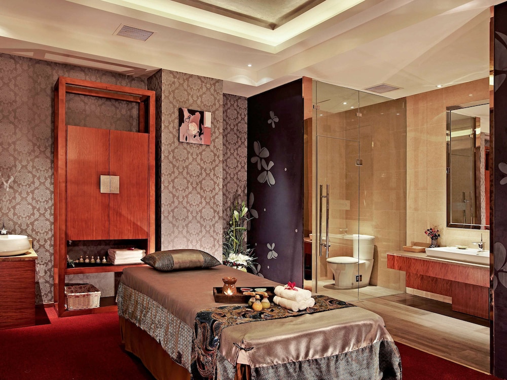 Pullman Xiamen Powerlong 39/73