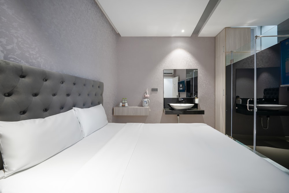Mari Queen Hotel 9/33