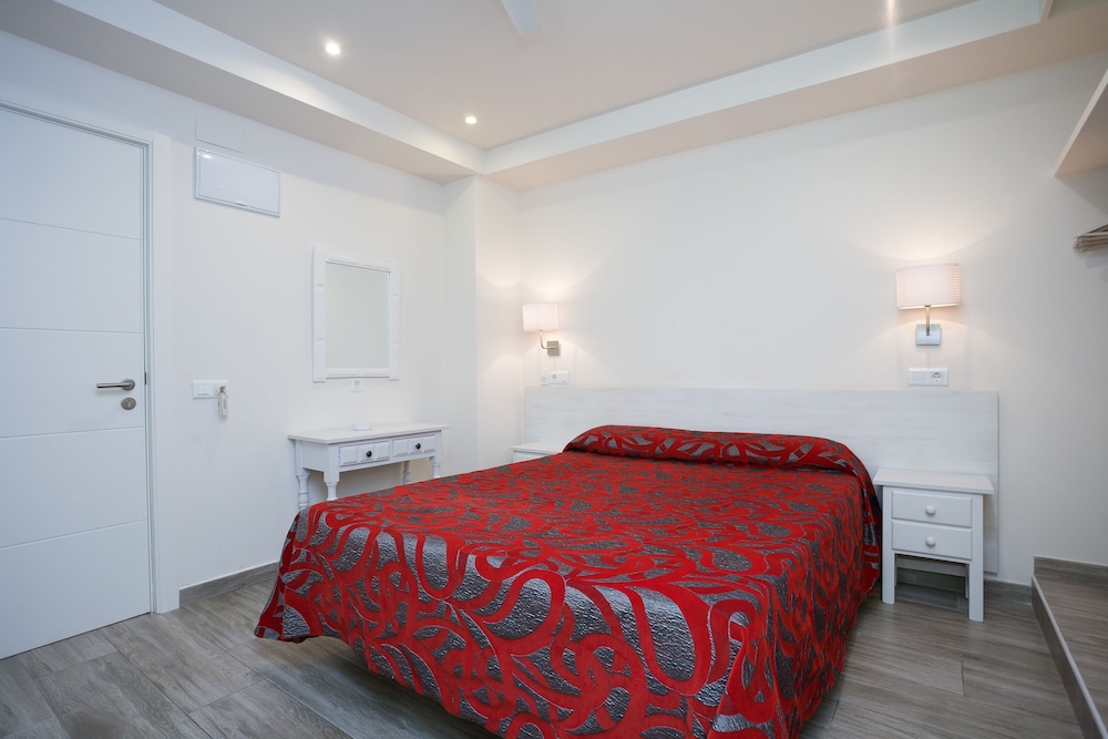 SUPERIOR, DOUBLE BED, TERRACE