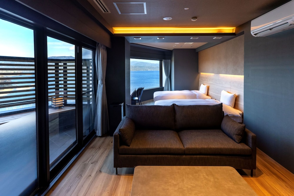 Western, Premium, Twin Beds, Outdoor Bath