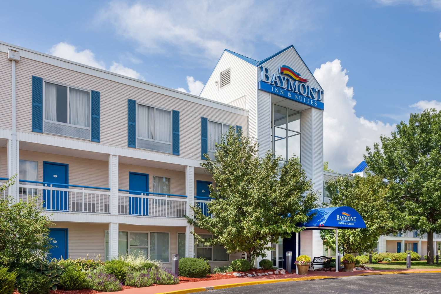 Baymont By Wyndham Peoria 2/22