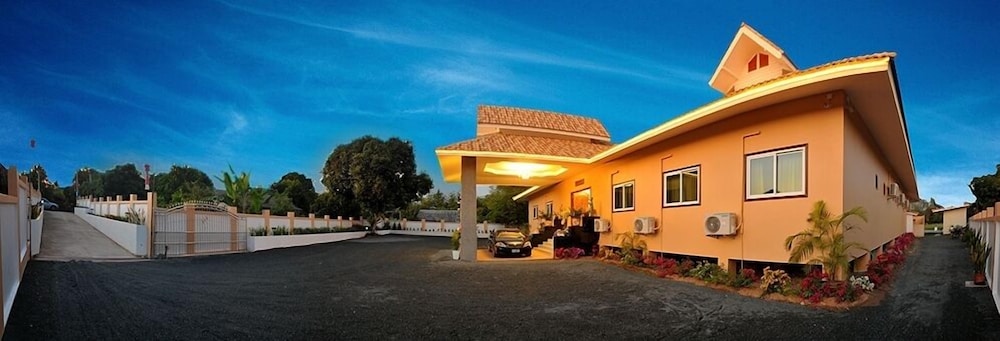 Nok Resort & Hotel 41/50