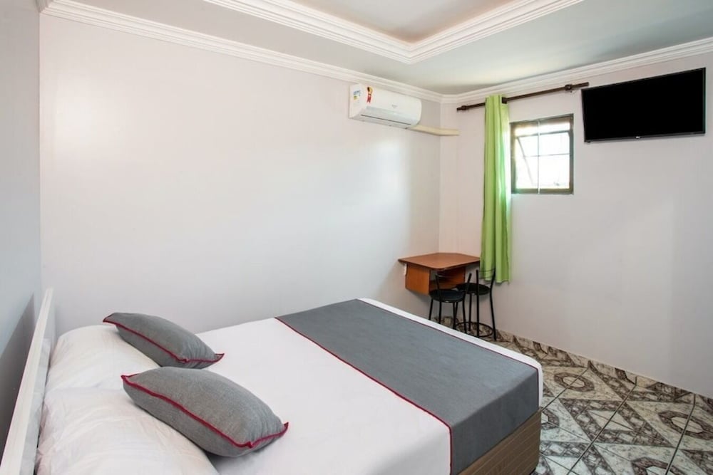 Oyo Tiquatira Hotel 20/50