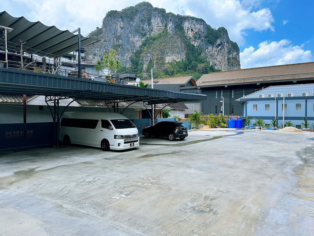 Machorat Aonang Resort 56/61