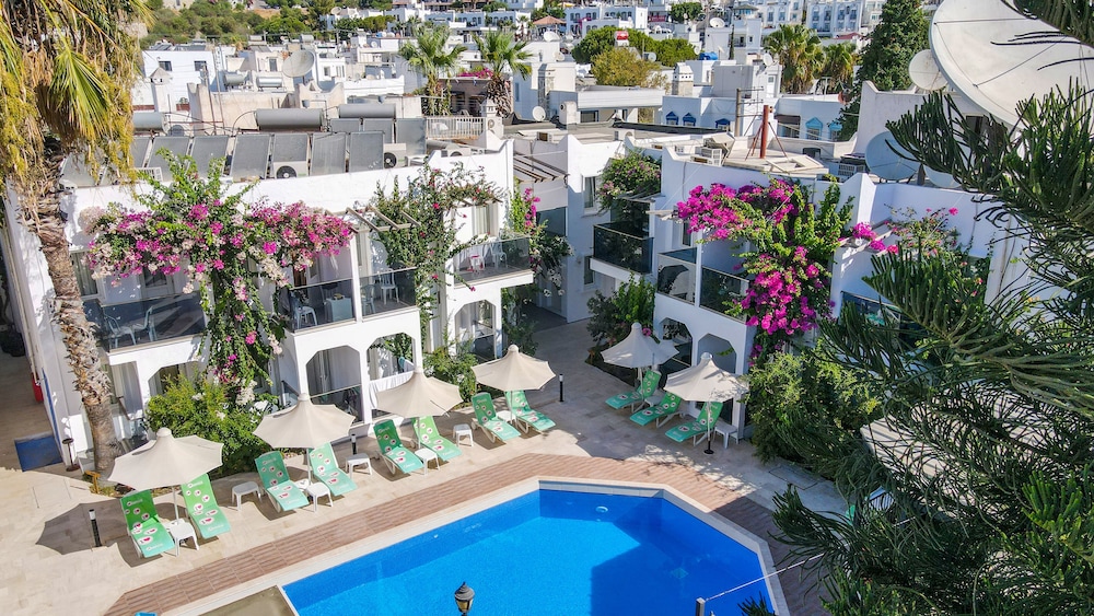 Seray Class Apartments 23/36