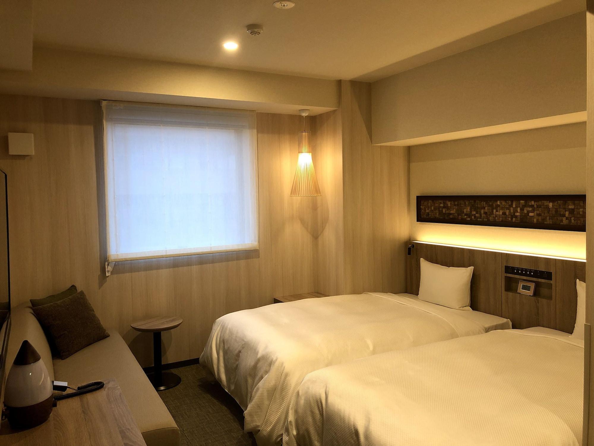 Room, Twin Beds