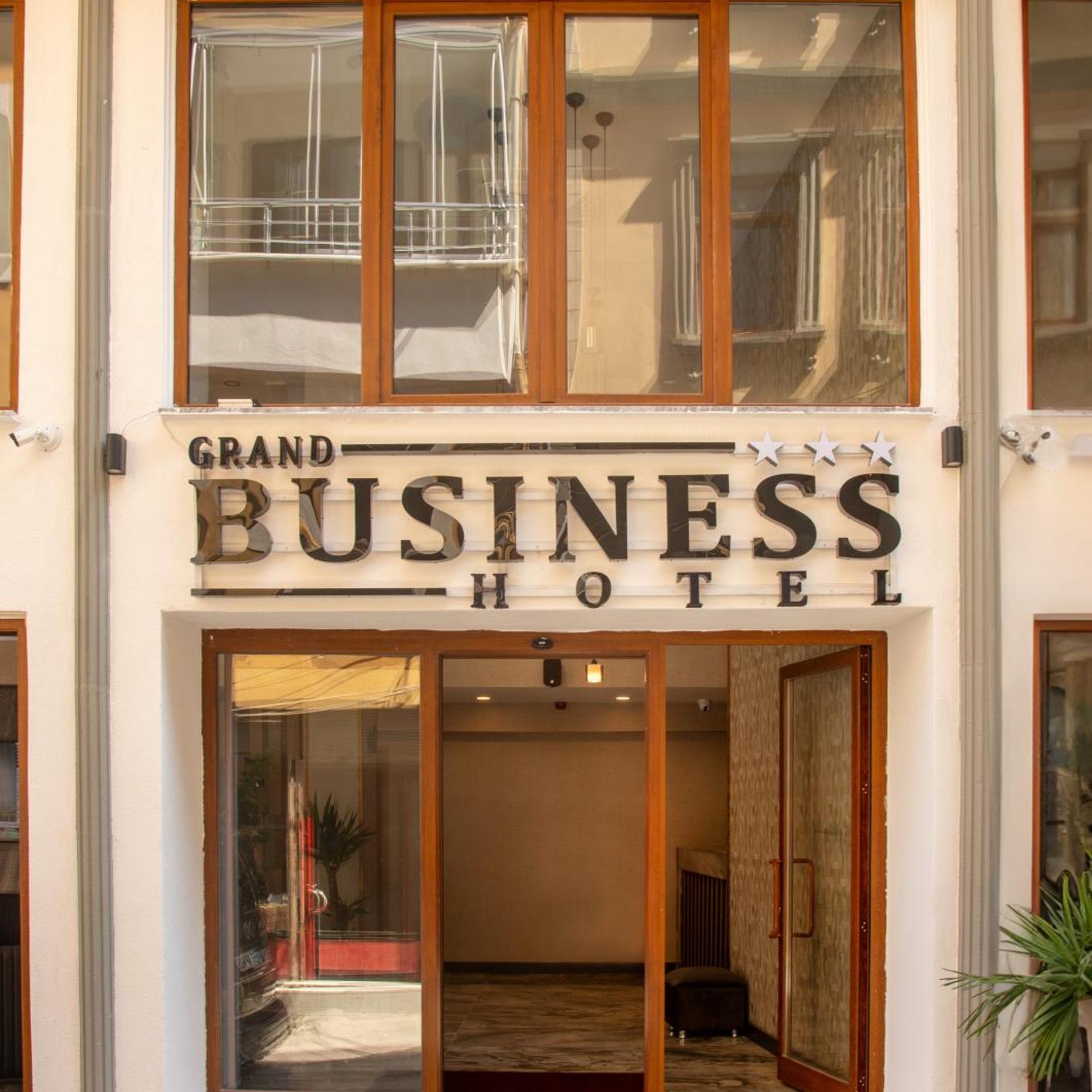 Grand Business Hotel 1/29