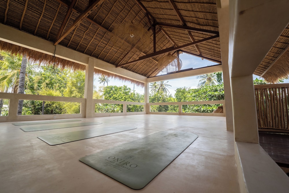 Divino Gili Air 22/47