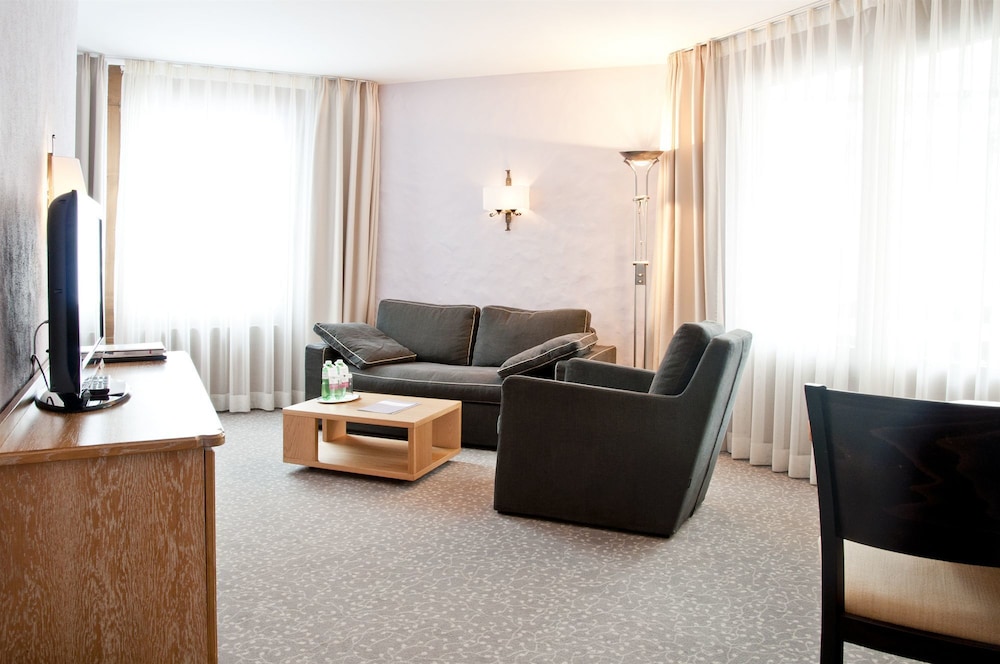 Hotel Rosatsch 29/49
