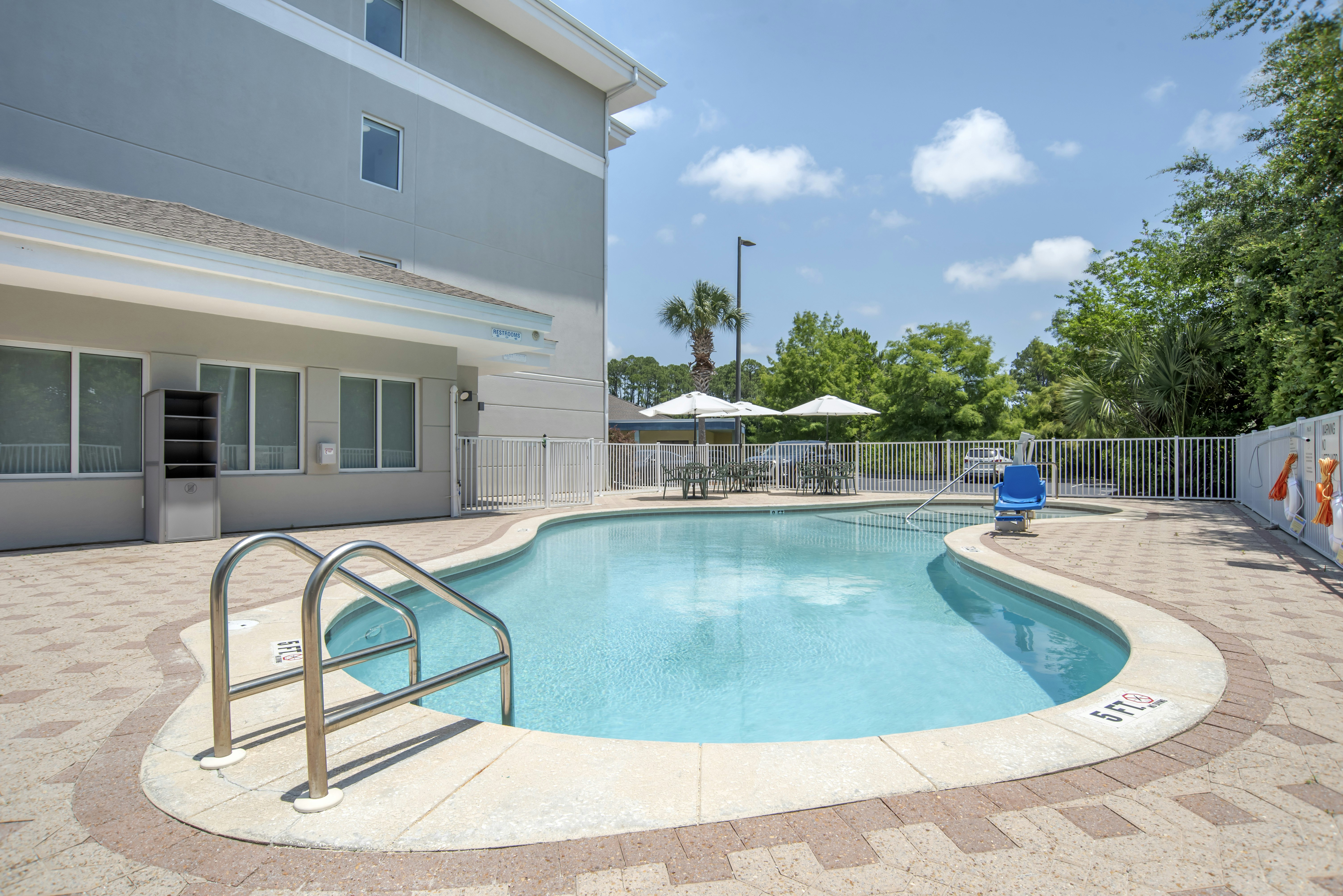 Sleep Inn & Suites Panama City Beach East 16/16