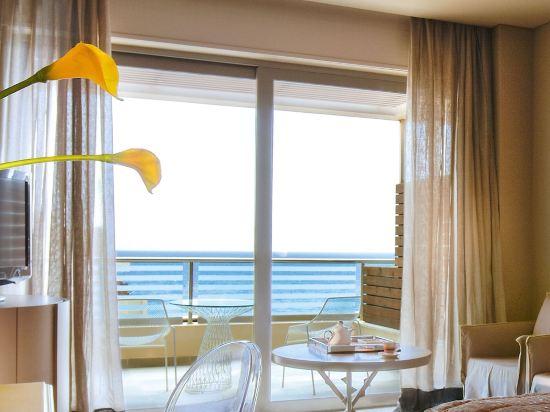 Astir, Junior Suite
