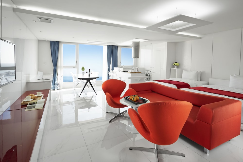 Shin Shin Hotel Jeju Ocean 45/58