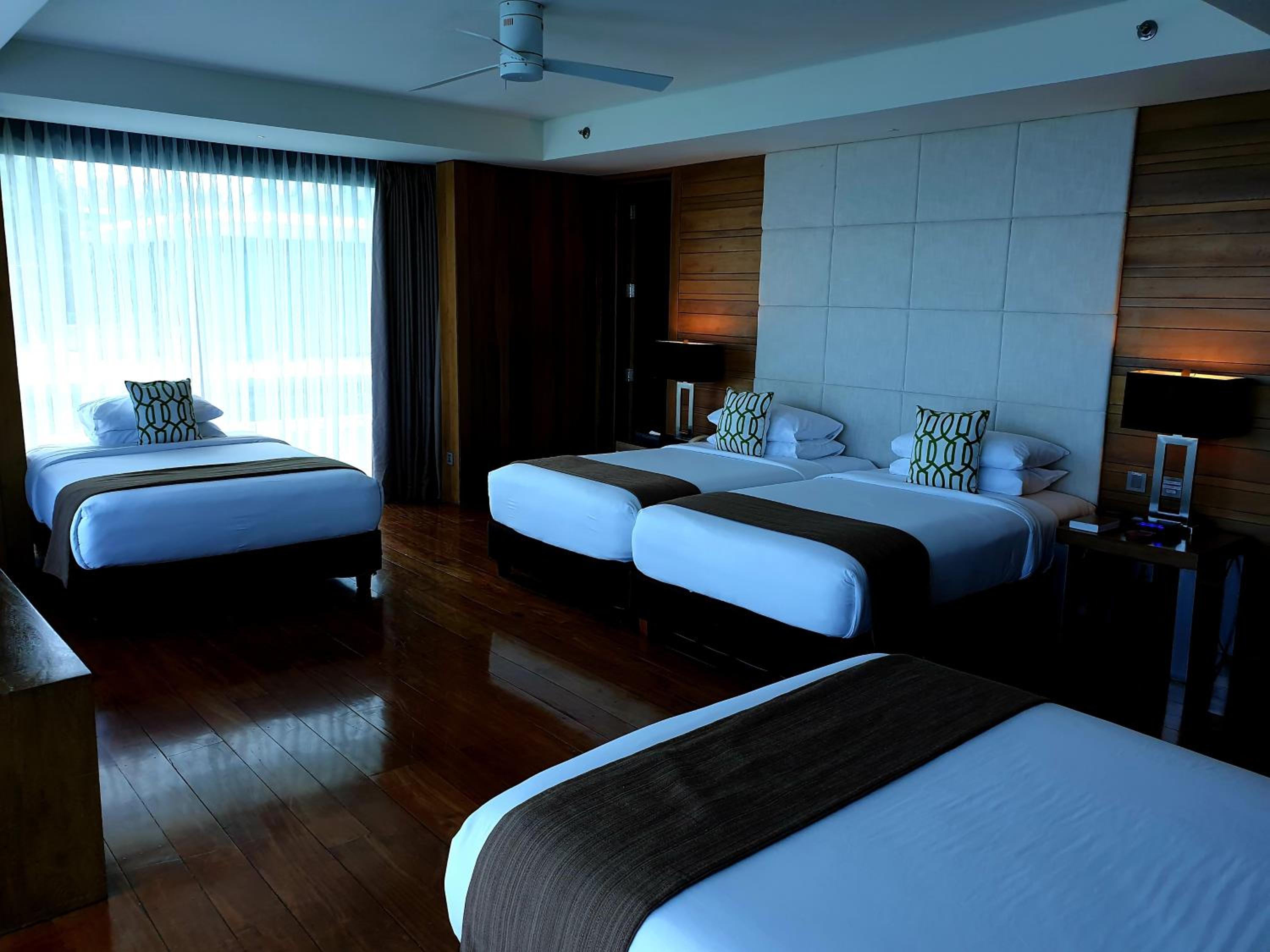 Escala Tagaytay 22/55