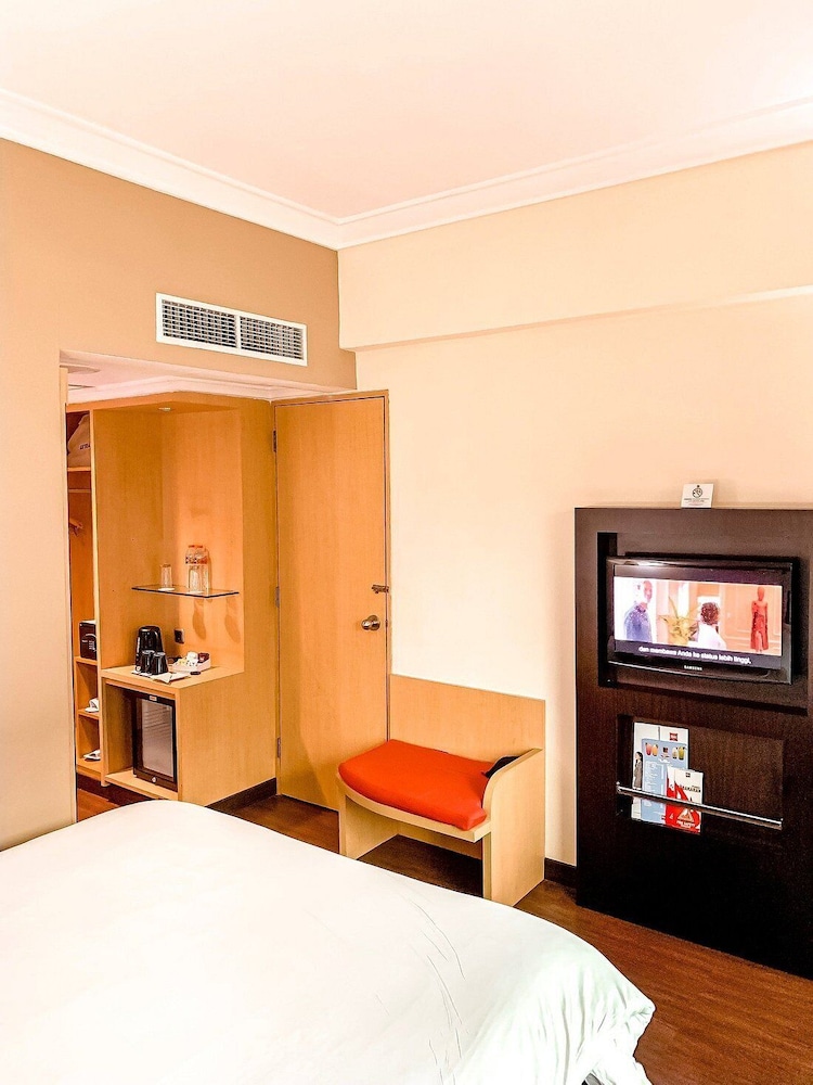 Tamarin Hotel Jakarta 5/28