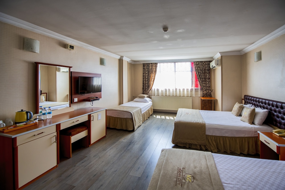Kozan City Hotel 46/70