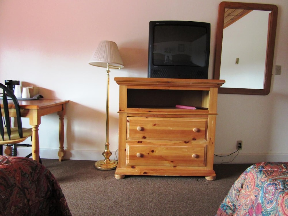 Traveler Apos S Lodge 37/47